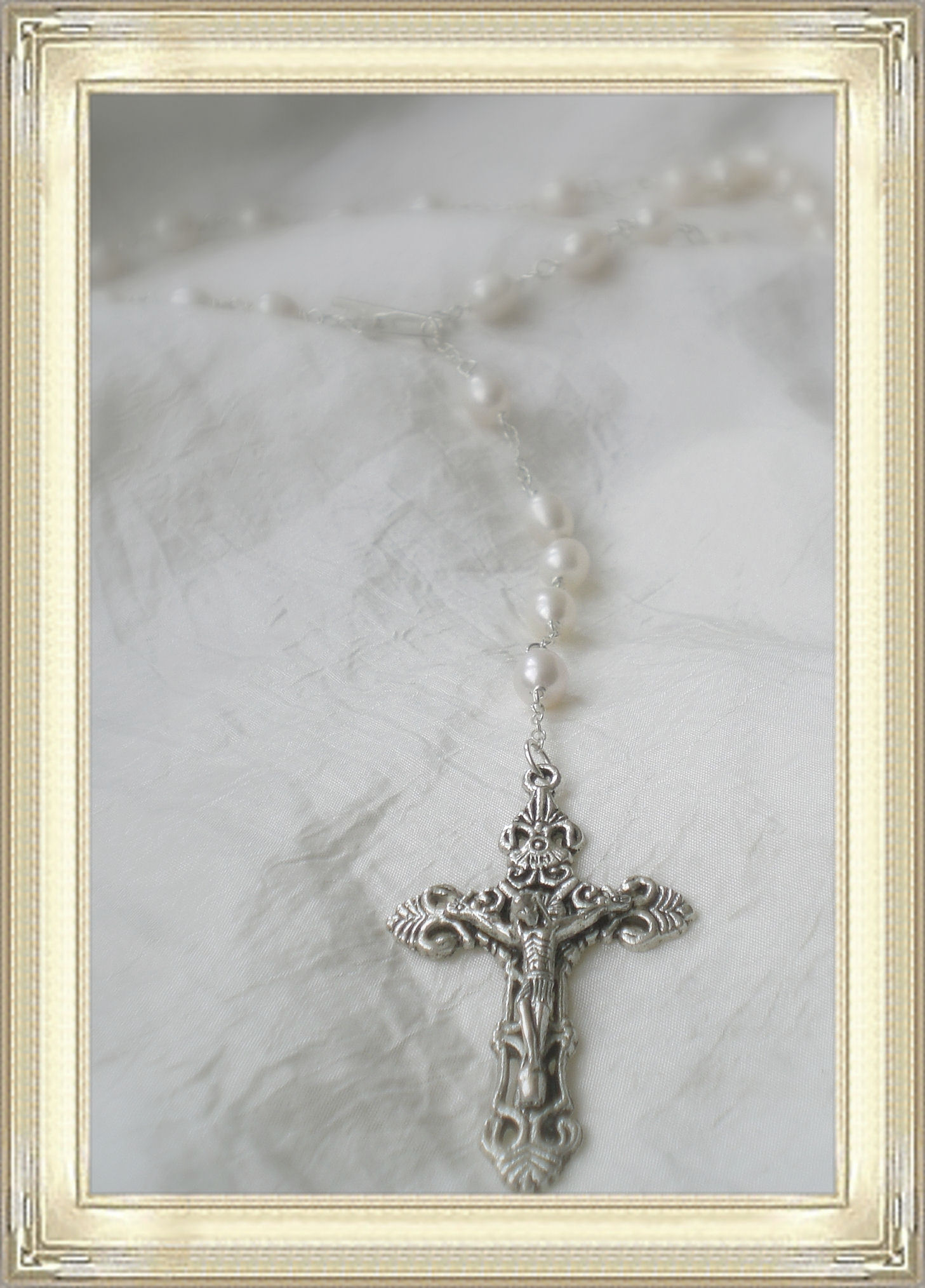 Freshwater pearl rosary type necklace