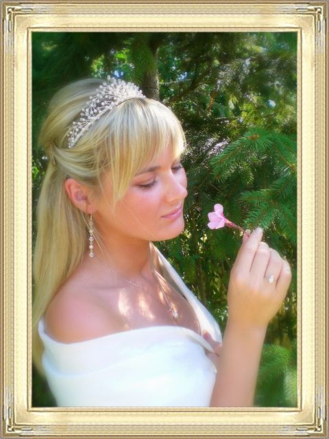 Swarovski crystals and freshwater pearls long earrings
